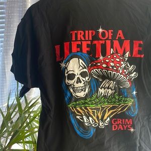 brand new✨ Grim Days size M ‘Trip of a Lifetime’ t-shirt 🍄